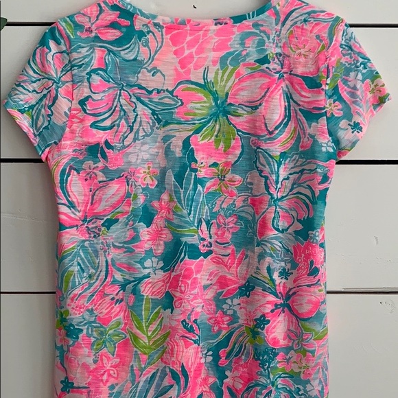 🌸Lilly Pulitzer Etta Top in Hot on the Scene- NWT - Picture 7 of 11